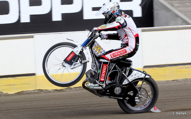 Byki na torze! ( zdjęcia)