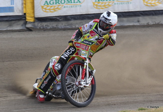 Byki na torze! ( zdjęcia)