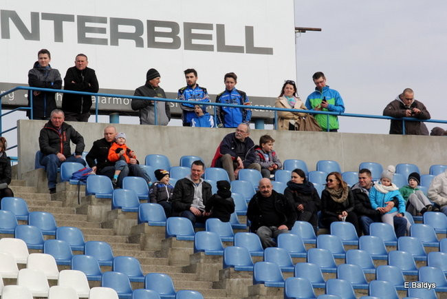 Byki na torze! ( zdjęcia)