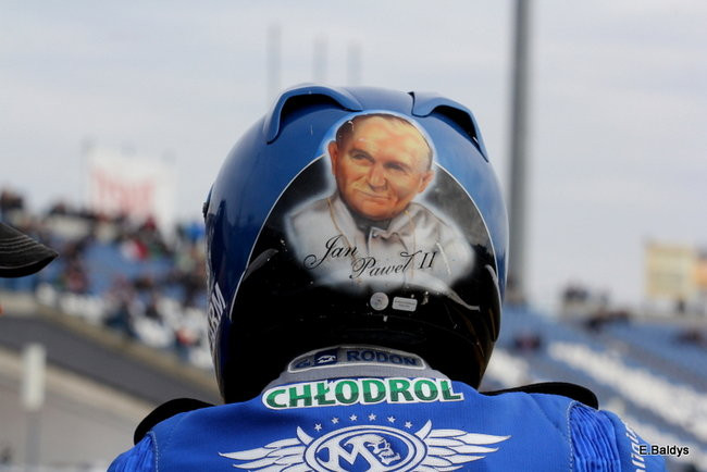 Byki na torze! ( zdjęcia)