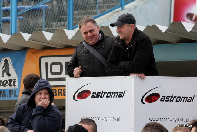 Byki na torze! ( zdjęcia)