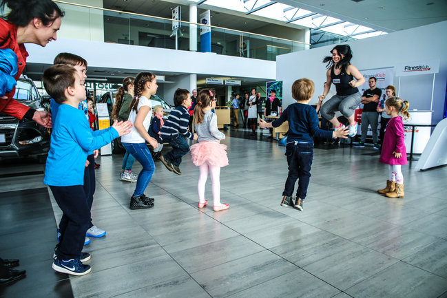 Dzień Kobiet w Ciesiółka Auto Group (zdjęcia)