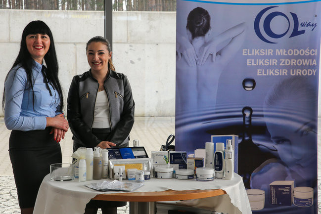 Dzień Kobiet w Ciesiółka Auto Group (zdjęcia)