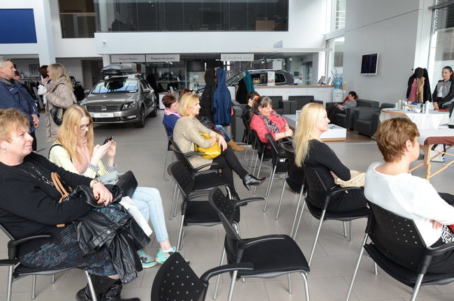 Dzień Kobiet w Ciesiółka Auto Group (zdjęcia)
