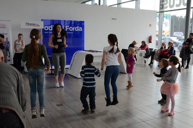 Dzień Kobiet w Ciesiółka Auto Group (zdjęcia)