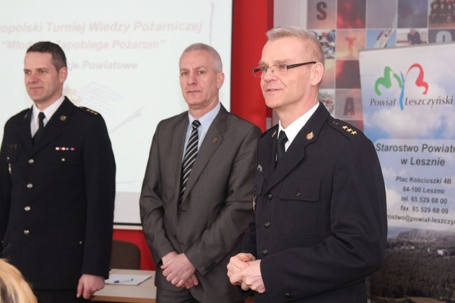 Pożarnicze zmagania w straży (zdjęcia)