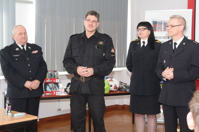 Pożarnicze zmagania w straży (zdjęcia)