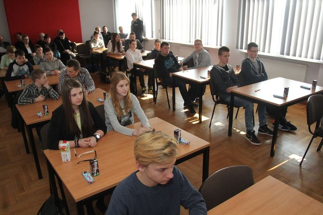 Pożarnicze zmagania w straży (zdjęcia)