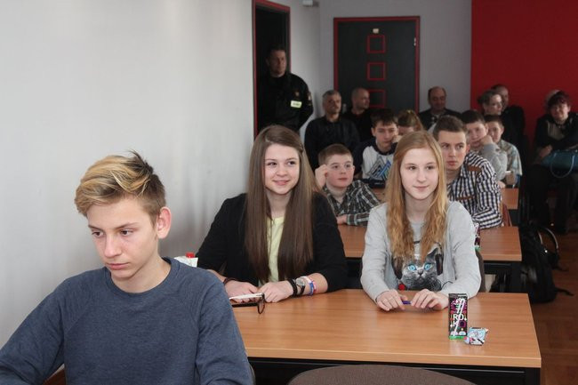 Pożarnicze zmagania w straży (zdjęcia)