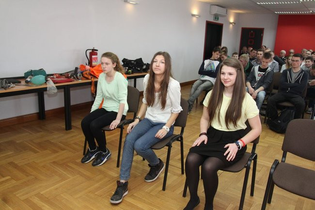 Pożarnicze zmagania w straży (zdjęcia)