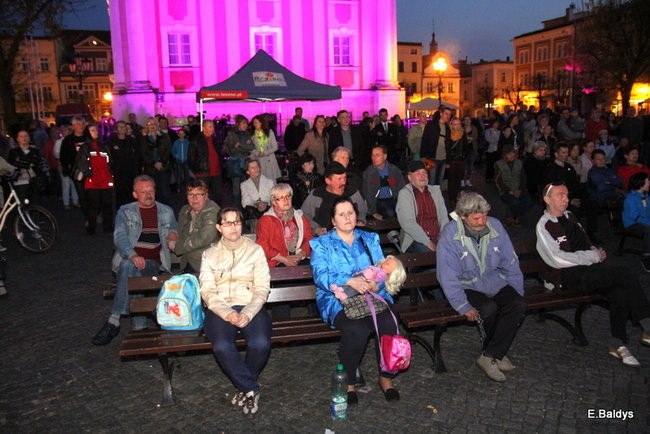 Szlifowanie ożywiło Starówkę (zdjęcia)