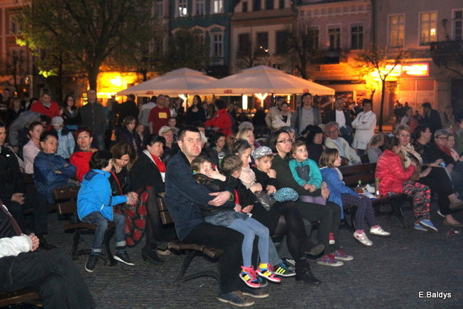 Szlifowanie ożywiło Starówkę (zdjęcia)