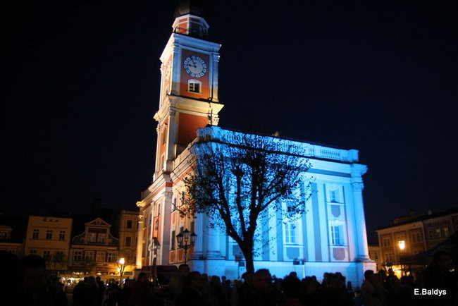 Szlifowanie ożywiło Starówkę (zdjęcia)