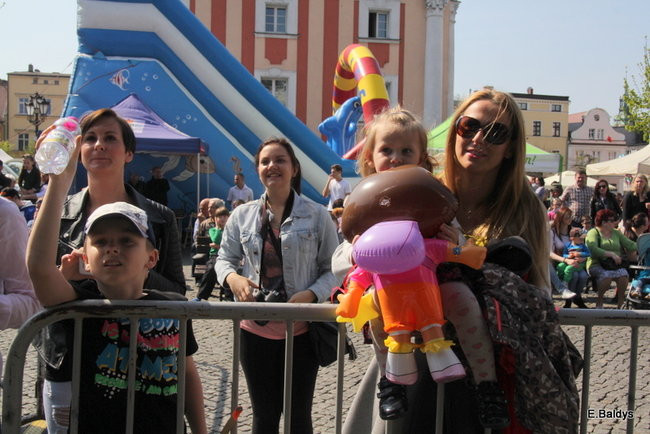 Szlifowanie ożywiło Starówkę (zdjęcia)