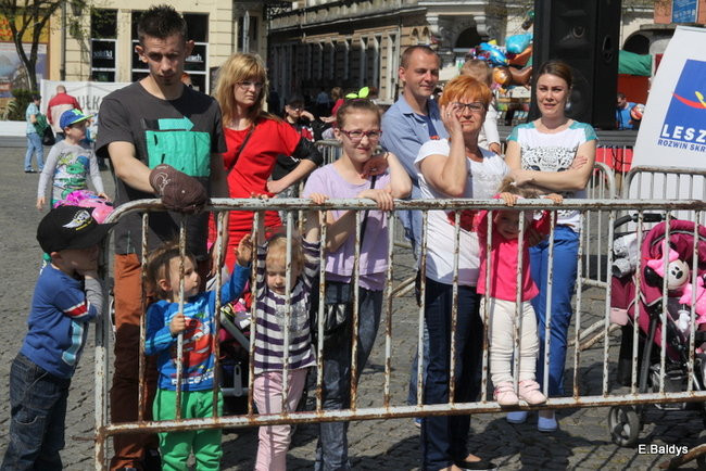 Szlifowanie ożywiło Starówkę (zdjęcia)