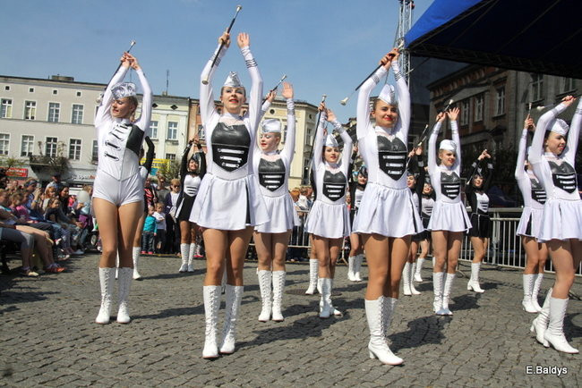 Szlifowanie ożywiło Starówkę (zdjęcia)