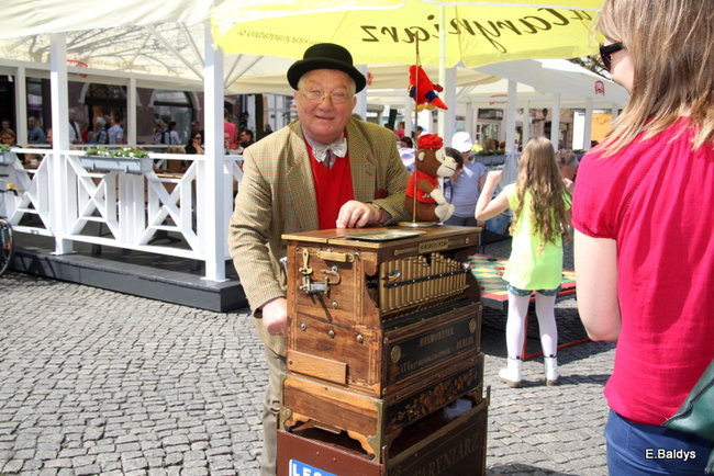 Szlifowanie ożywiło Starówkę (zdjęcia)