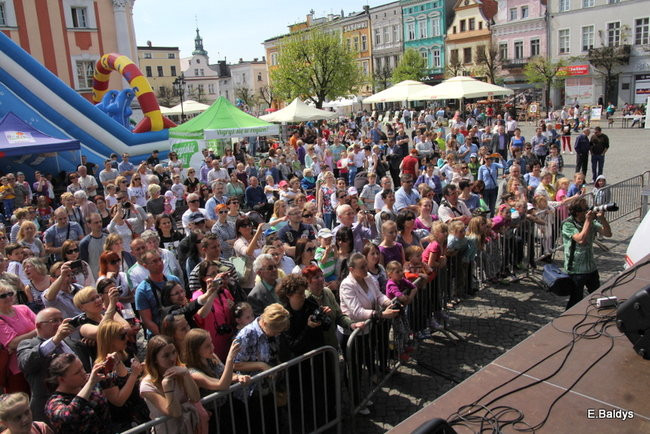 Szlifowanie ożywiło Starówkę (zdjęcia)