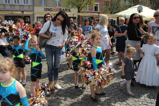 Szlifowanie ożywiło Starówkę (zdjęcia)