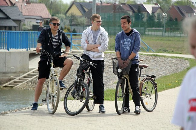 Nad zbiornikiem w Rydzynie o transplantacji (zdjęcia)