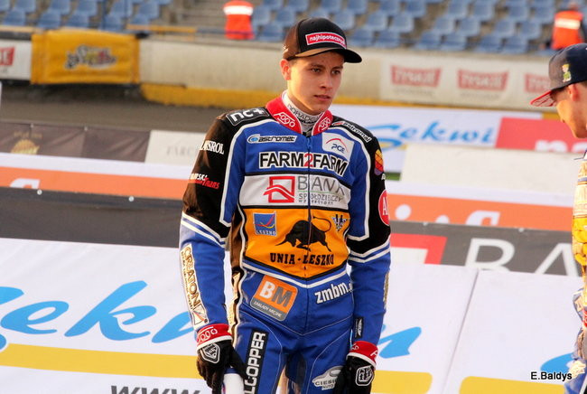 Byki lepsze od Jaskółek (zdjęcia)