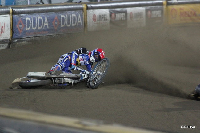 Byki lepsze od Jaskółek (zdjęcia)