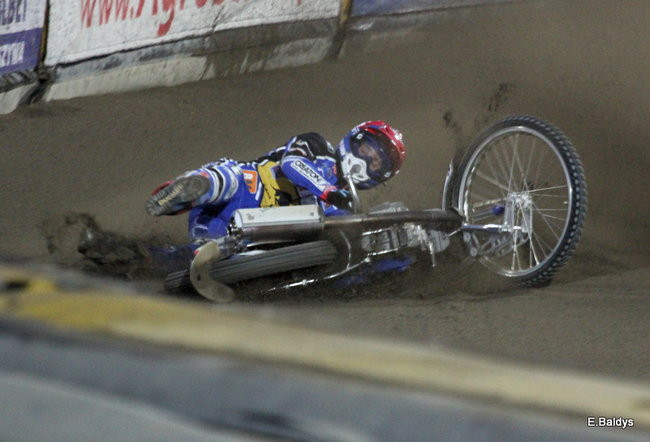 Byki lepsze od Jaskółek (zdjęcia)