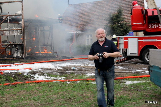 Pożar stolarni we Włoszakowicach (zdjęcia)