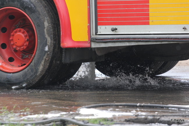 Pożar stolarni we Włoszakowicach (zdjęcia)