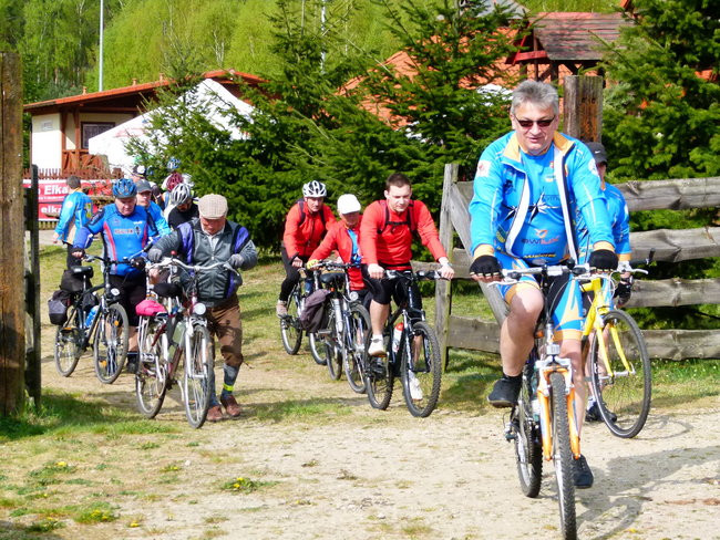 90-tka z Azymutem (zdjęcia)