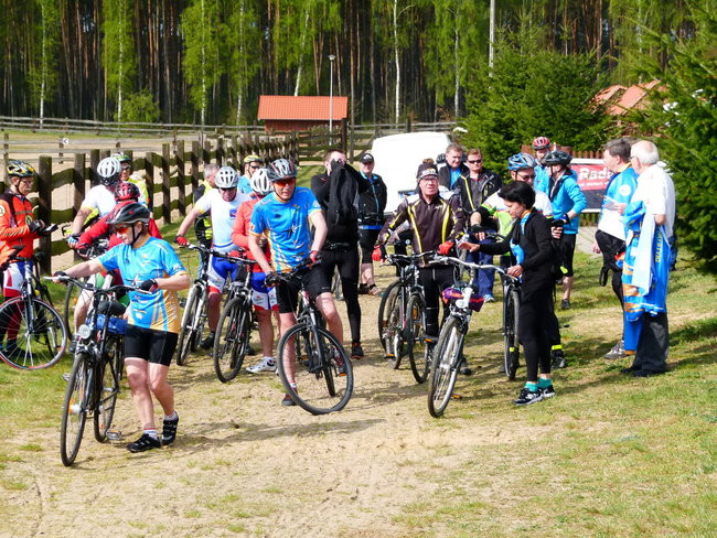 90-tka z Azymutem (zdjęcia)