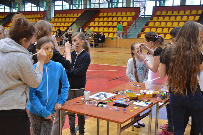 Kung fu z pandą i studentami (zdjęcia)