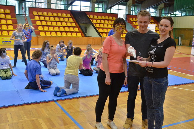 Kung fu z pandą i studentami (zdjęcia)