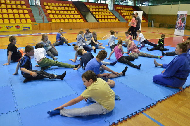Kung fu z pandą i studentami (zdjęcia)