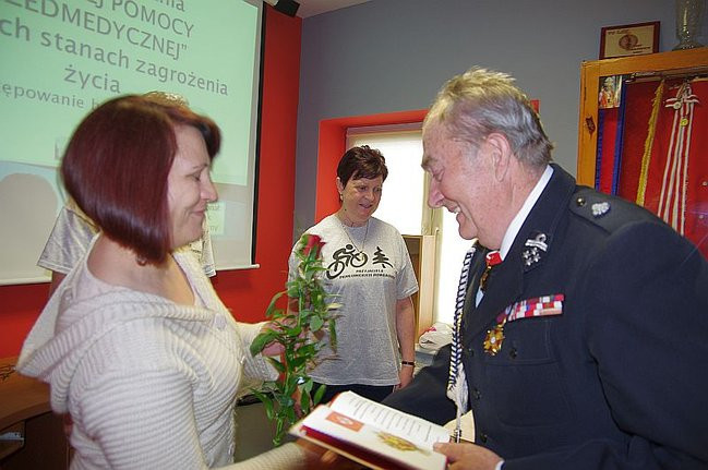 Cykliści u strażaków (zdjęcia)