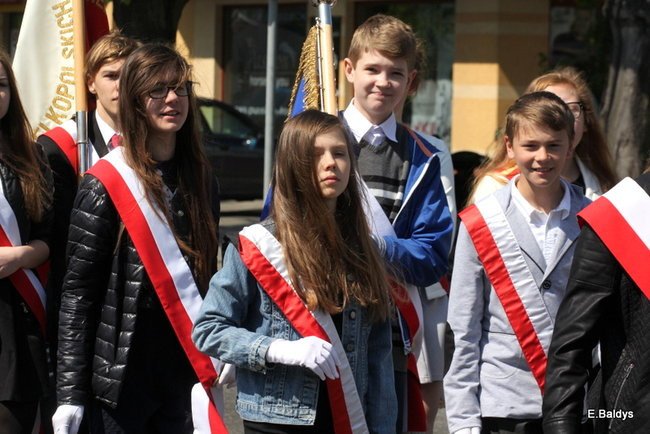 Obchody majowe w toku ( zdjęcia)