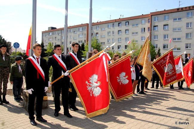 Obchody majowe w toku ( zdjęcia)
