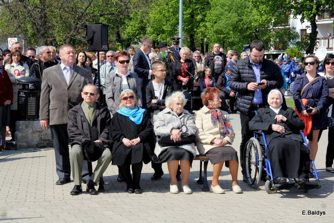 Obchody majowe w toku ( zdjęcia)