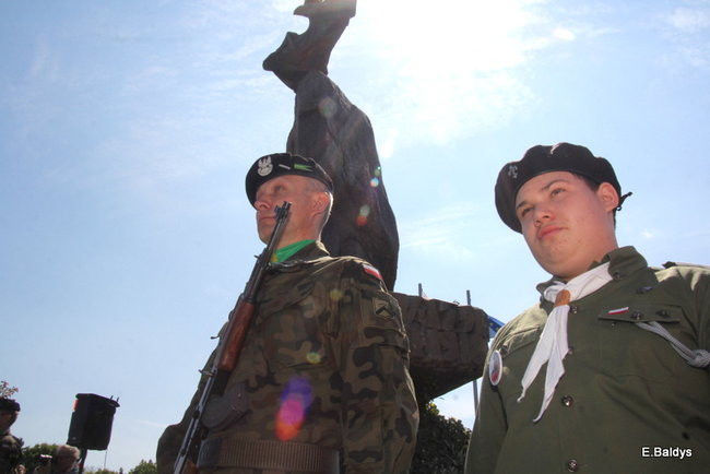 Obchody majowe w toku ( zdjęcia)