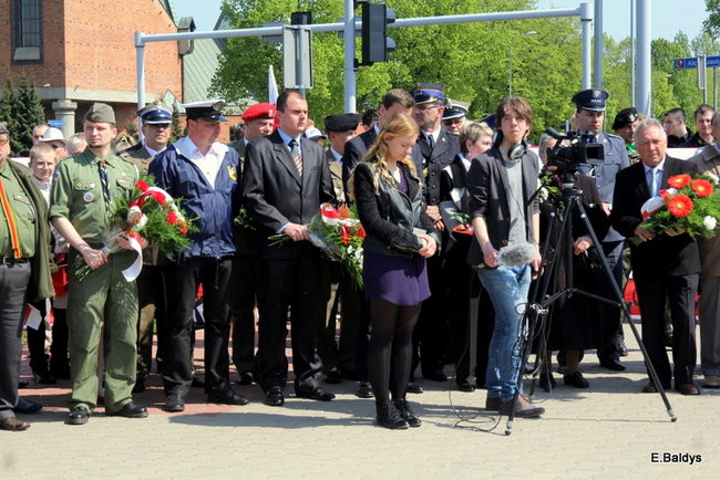 Obchody majowe w toku ( zdjęcia)