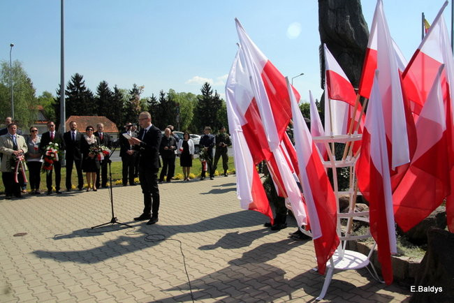 Obchody majowe w toku ( zdjęcia)