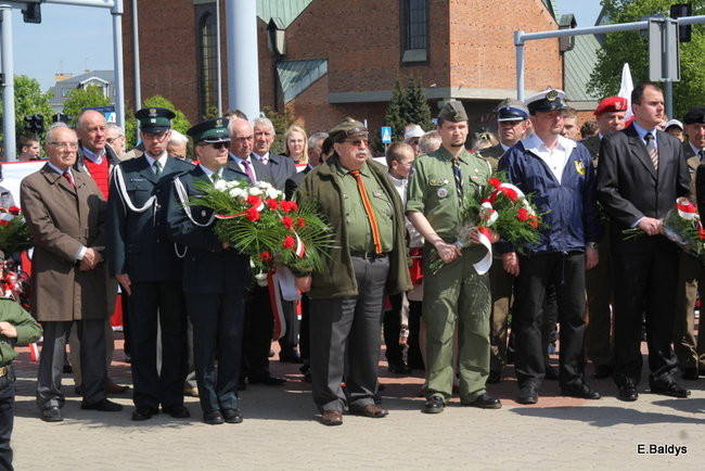 Obchody majowe w toku ( zdjęcia)