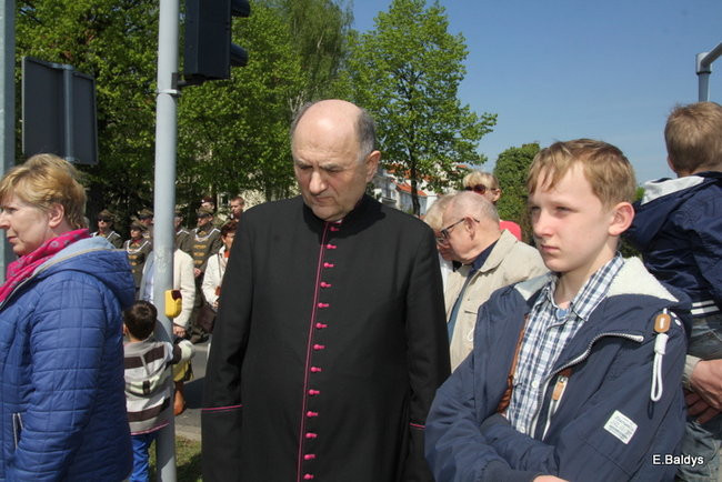 Obchody majowe w toku ( zdjęcia)