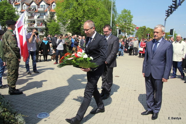 Obchody majowe w toku ( zdjęcia)
