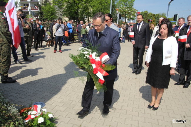 Obchody majowe w toku ( zdjęcia)