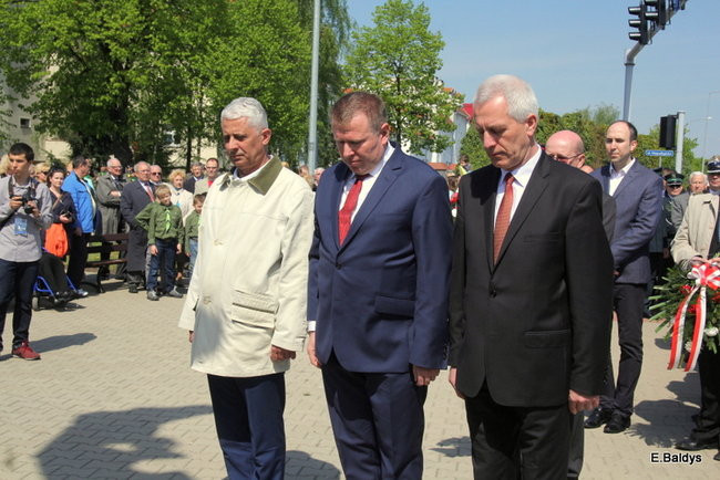 Obchody majowe w toku ( zdjęcia)