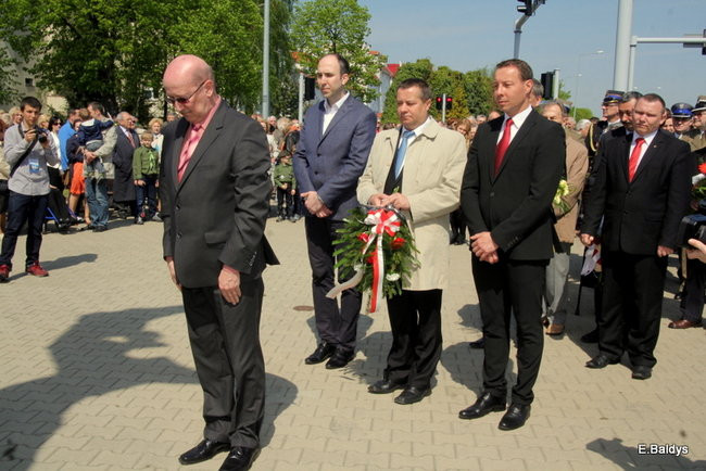 Obchody majowe w toku ( zdjęcia)