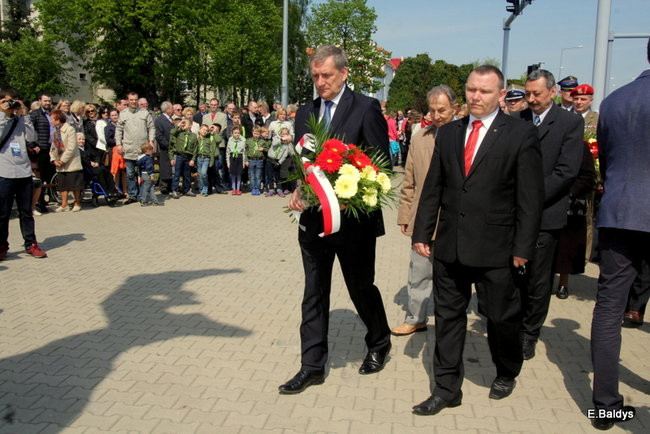 Obchody majowe w toku ( zdjęcia)