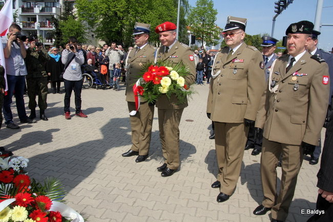 Obchody majowe w toku ( zdjęcia)