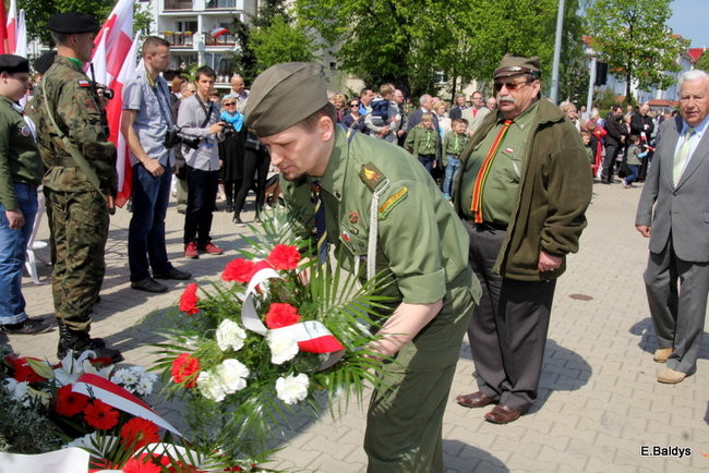 Obchody majowe w toku ( zdjęcia)